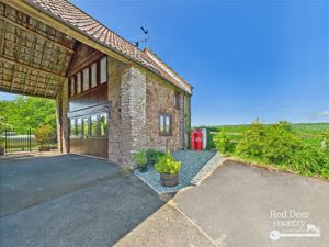 Sunset Cottage- click for photo gallery